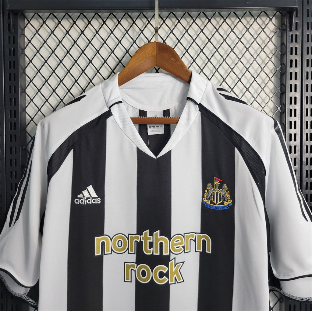 Newcastle 04/06 Home Shirt