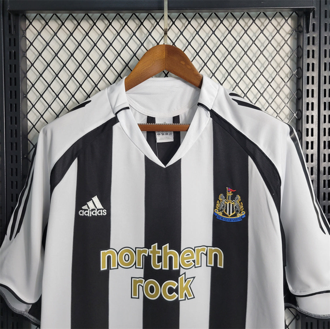 Newcastle 04/06 Home Shirt