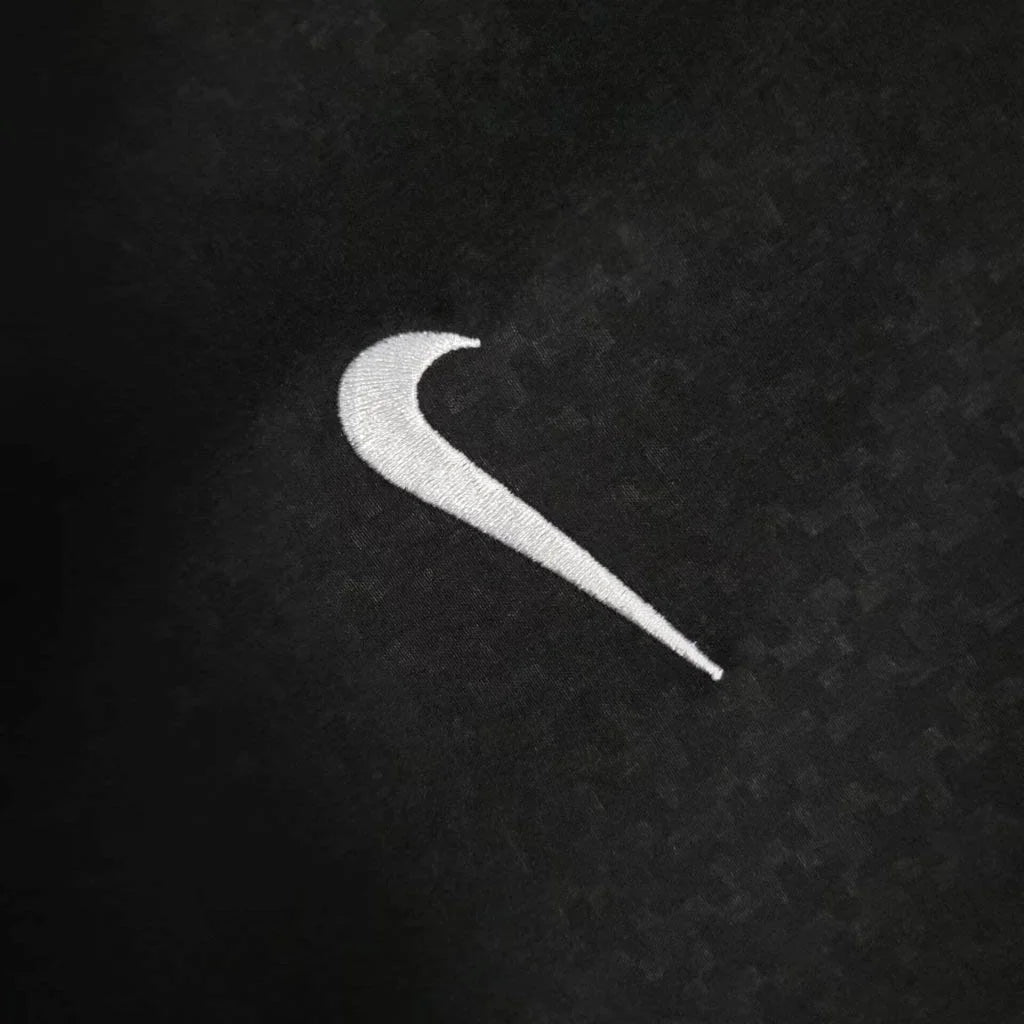 Man United 03/04 Away Shirt