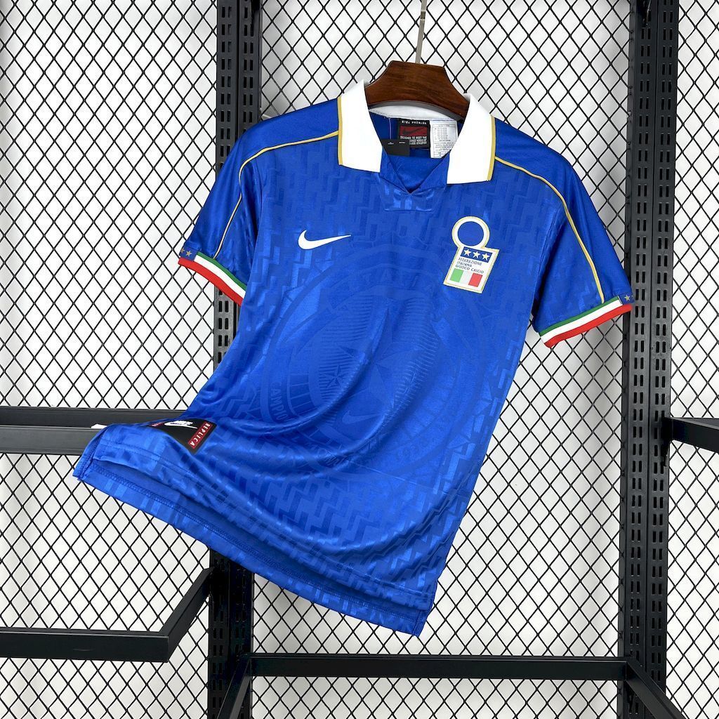 Italy 1995 Home Shirt