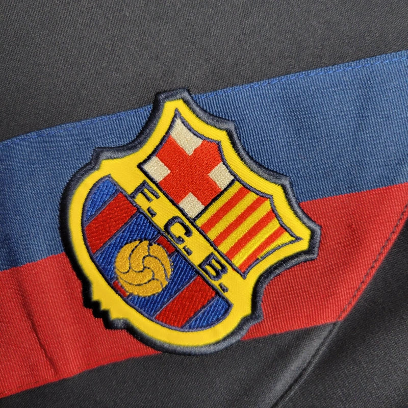 Barca 02/03 Away Shirt