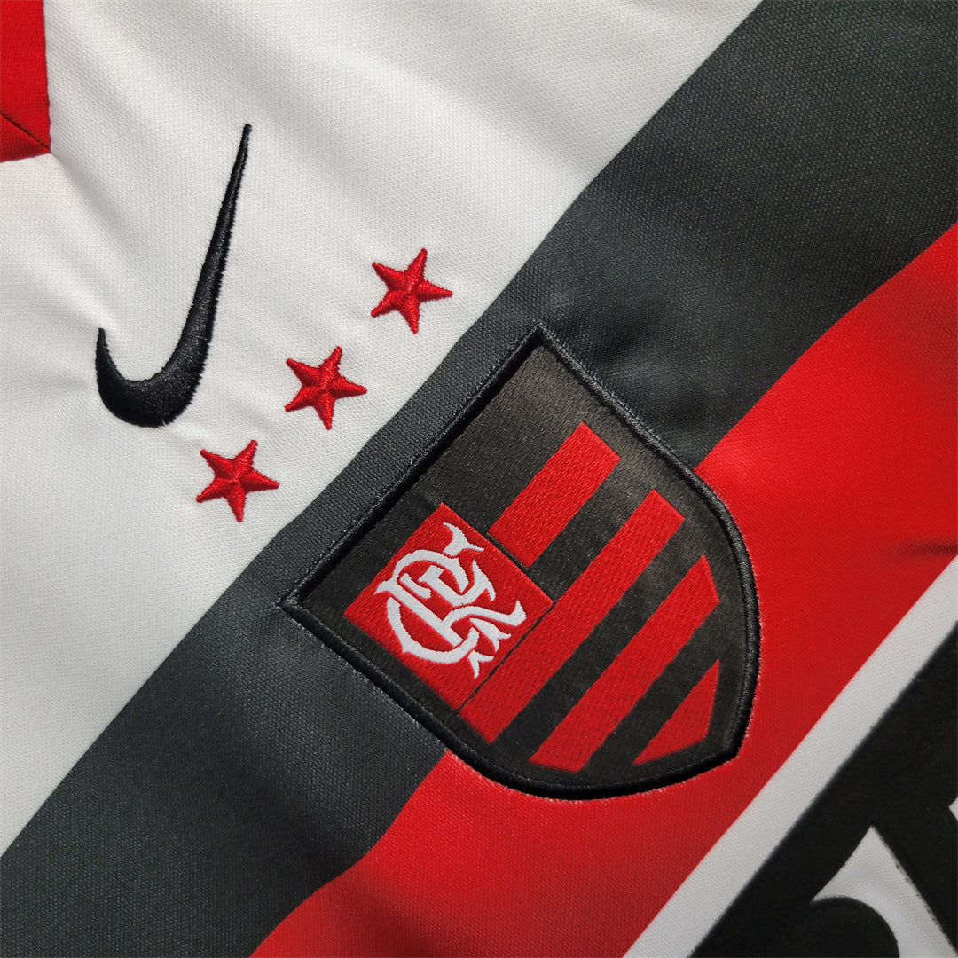 Flamengo 2001 Away Shirt