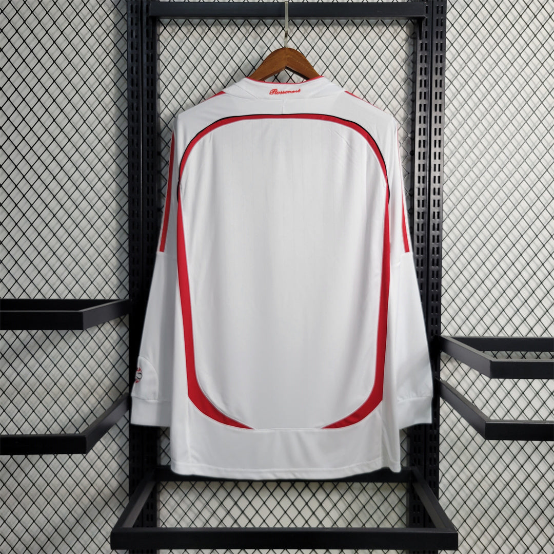 Milan 2007 LongSleeve UCL Home