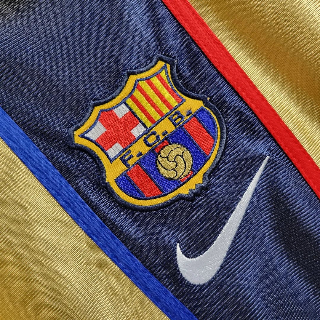 Barca 2001 Away Shirt