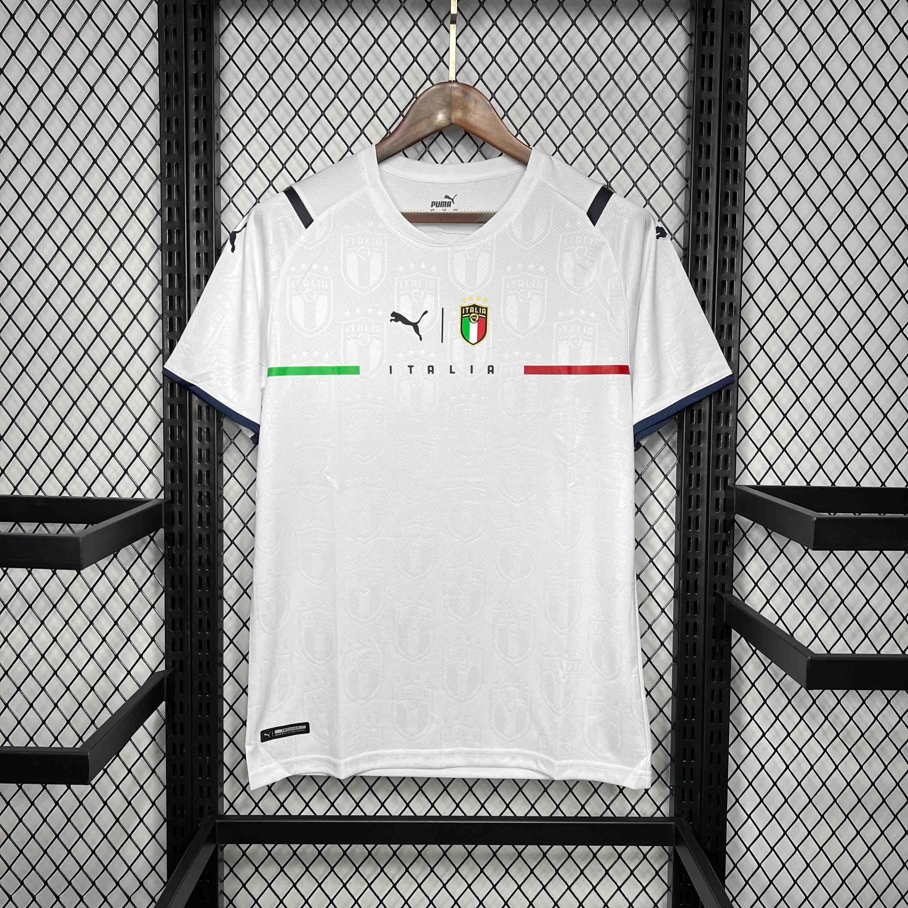 Italy 2021 Away Shirt