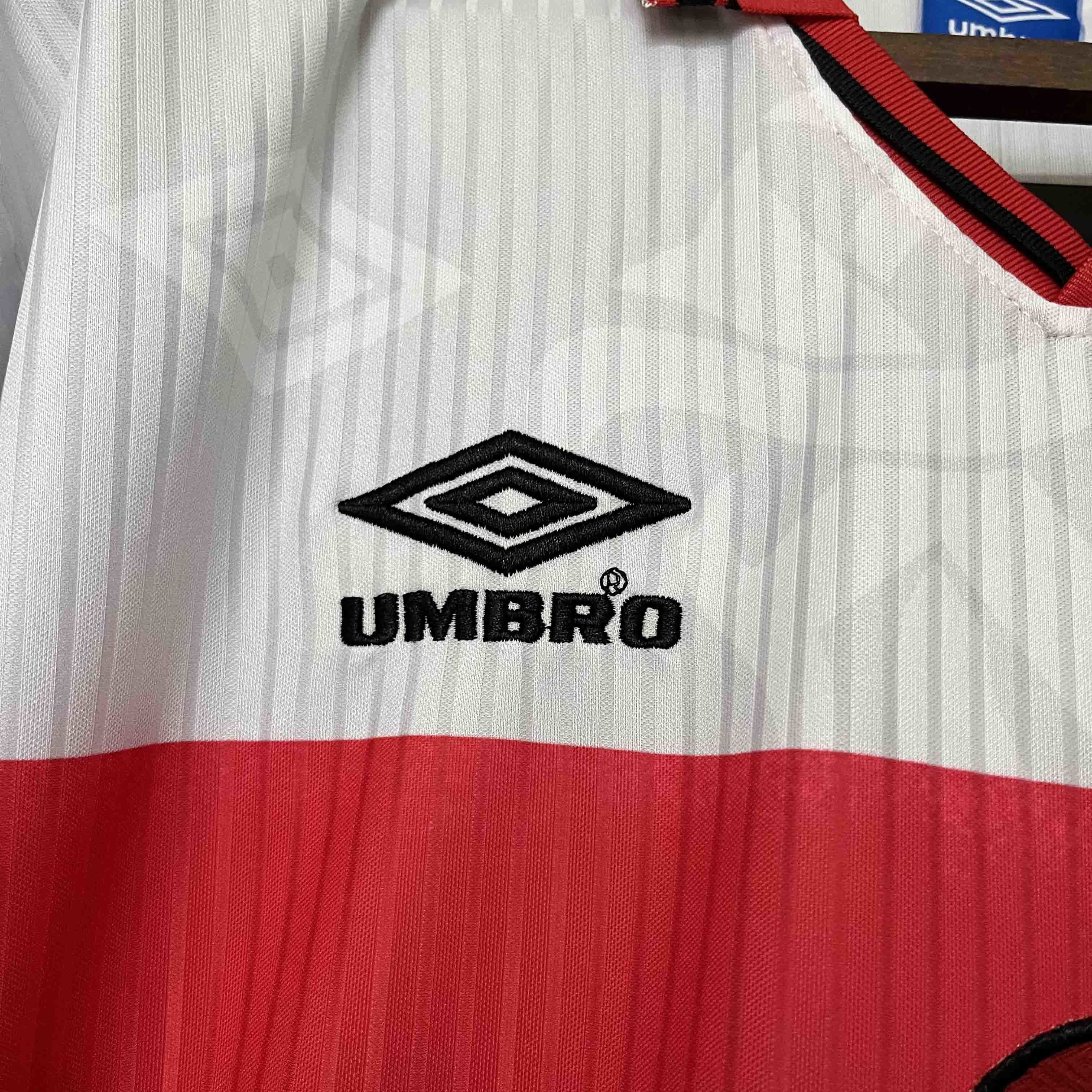 Flamengo 97/98 Away Shirt