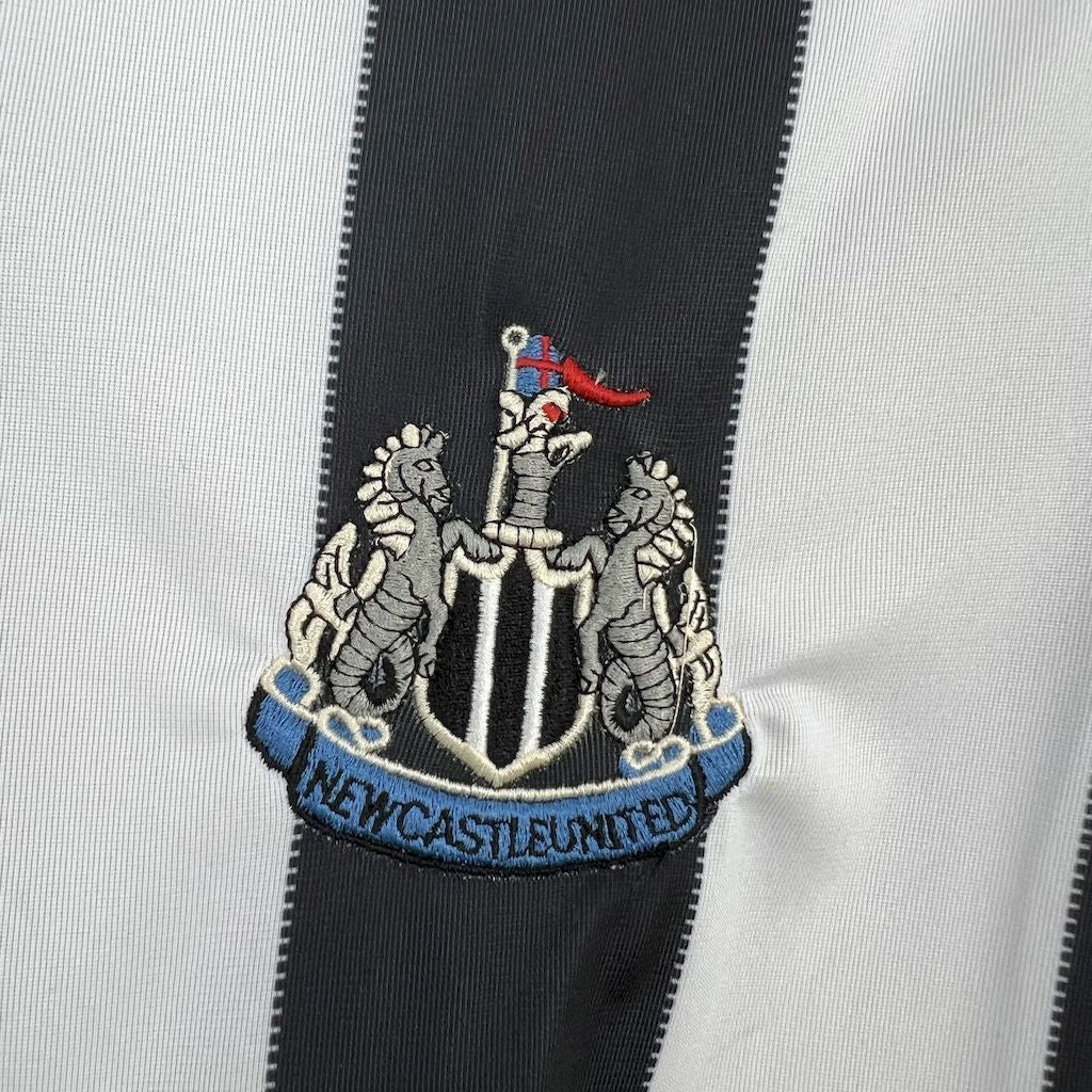 Newcastle 99/00 Home Shirt