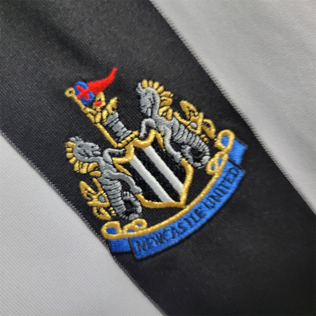 Newcastle 04/06 Home Shirt