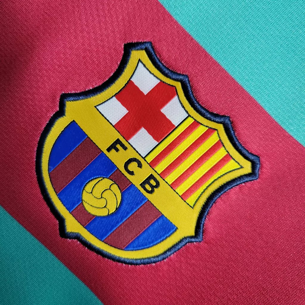 Barca 10/11 Away Shirt
