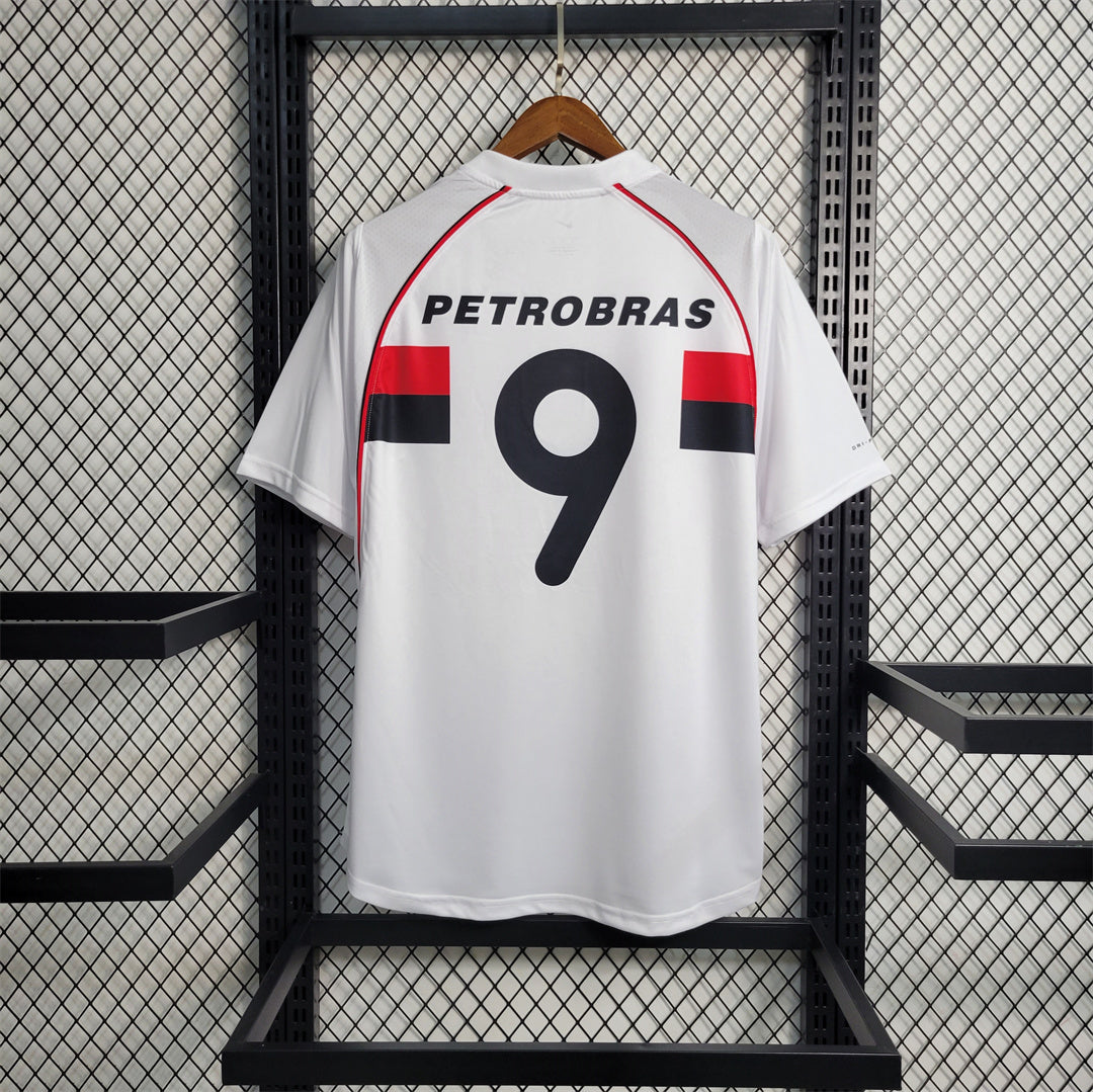 Flamengo 2002 Away Shirt