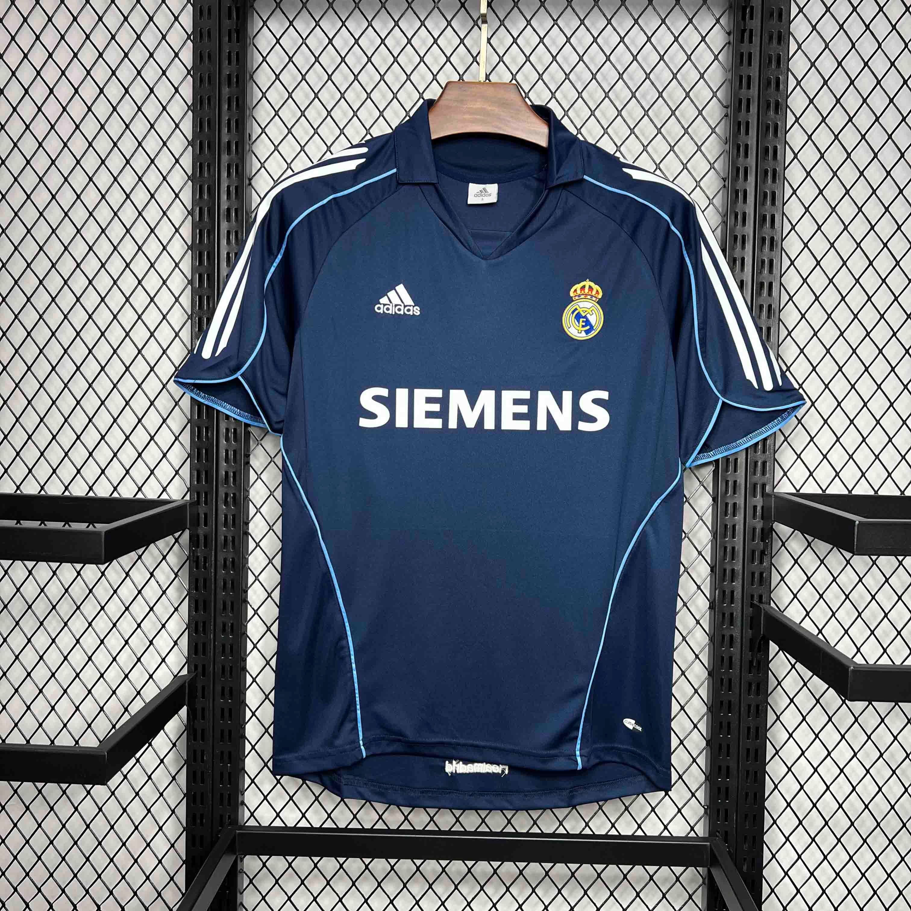Real Madrid 05/06 Away Shirt